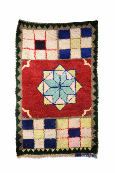 Vintage Berber Carpet Boucherrouite M